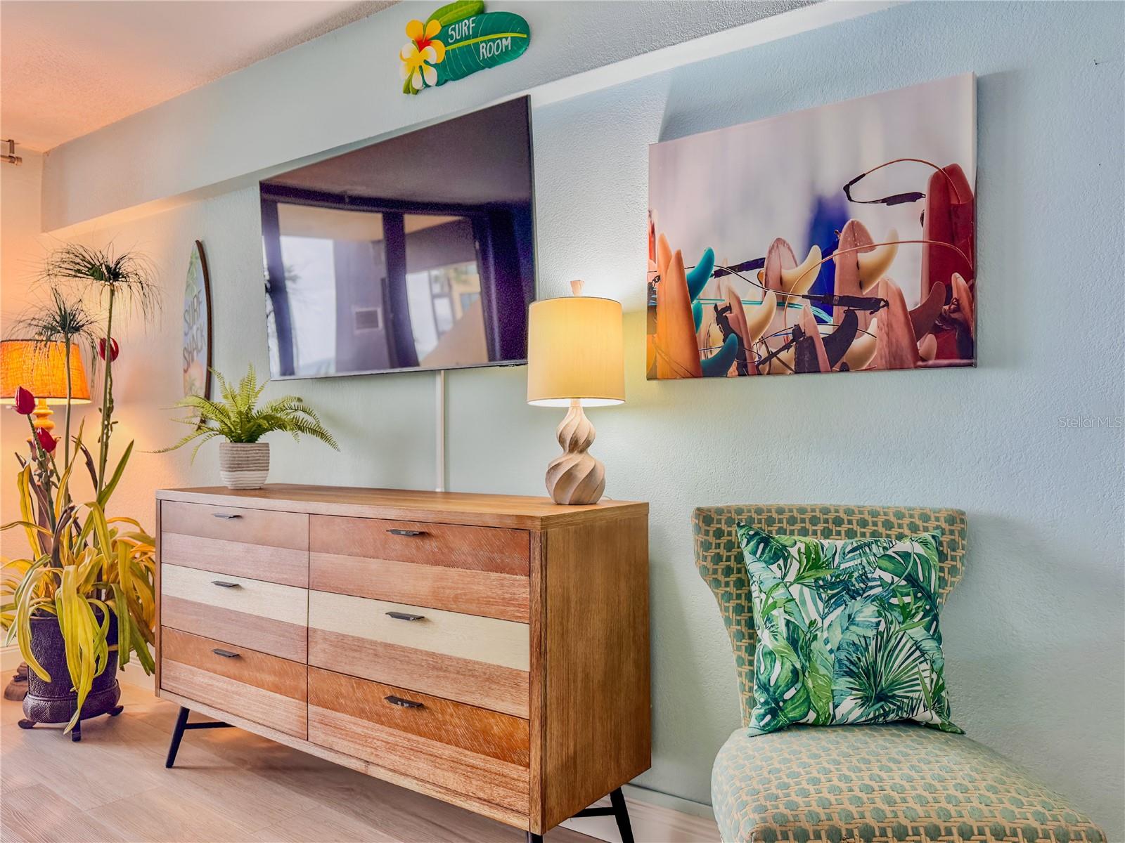 HAWAIIAN INN LC - Residential