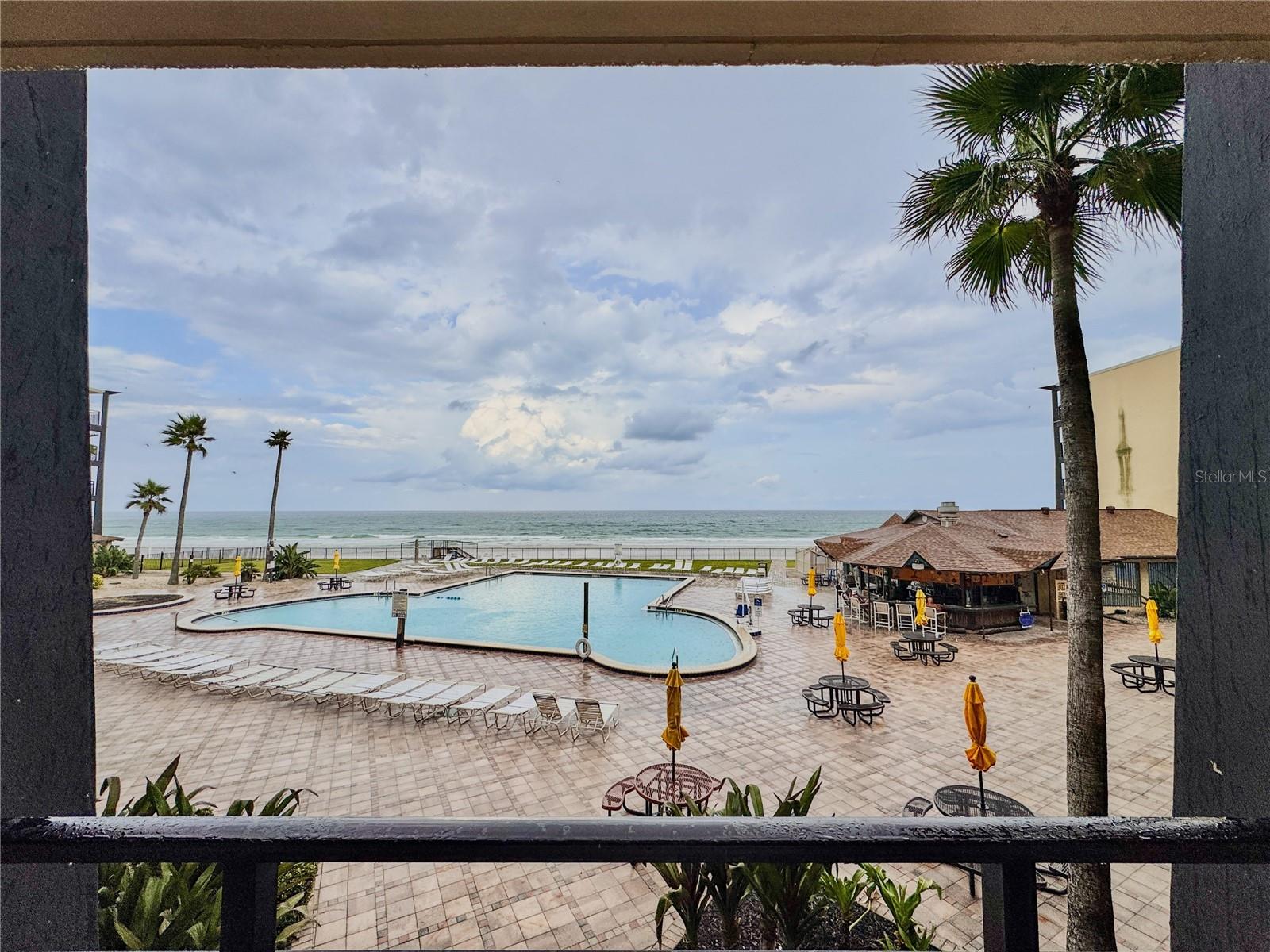 HAWAIIAN INN LC - Residential