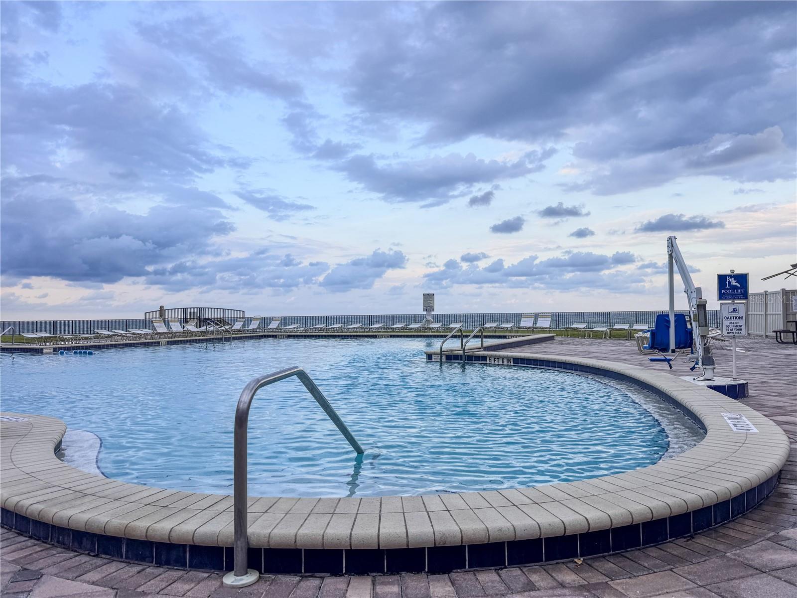 HAWAIIAN INN LC - Residential