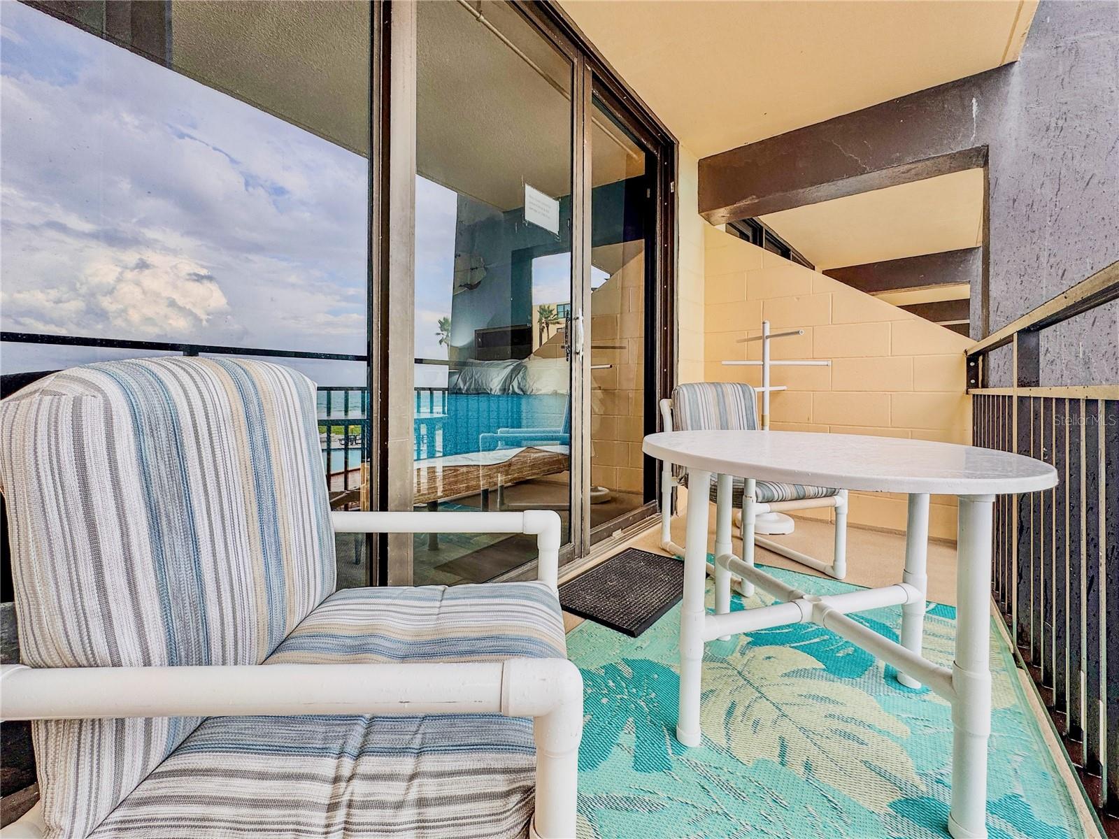 HAWAIIAN INN LC - Residential