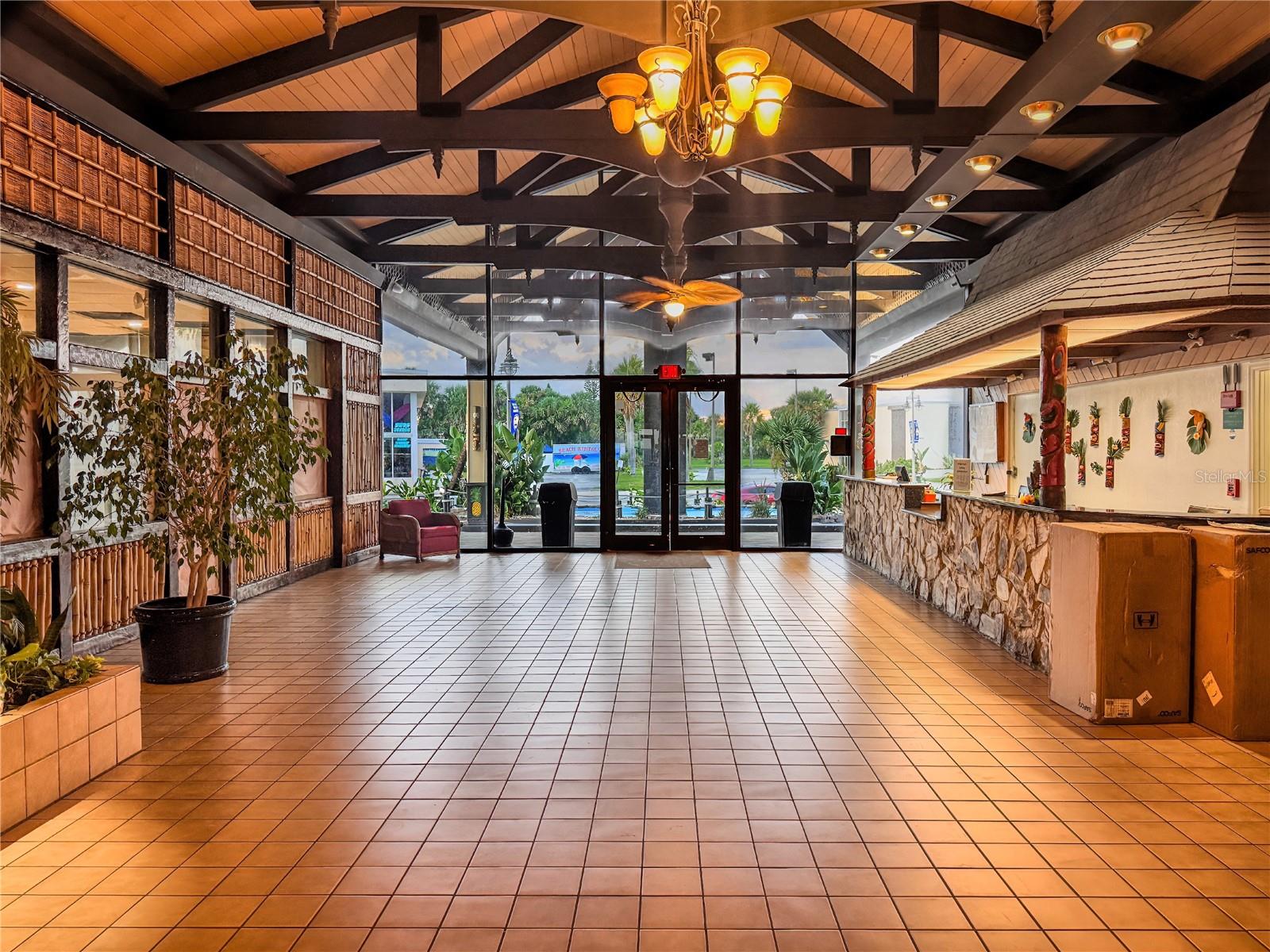 HAWAIIAN INN LC - Residential