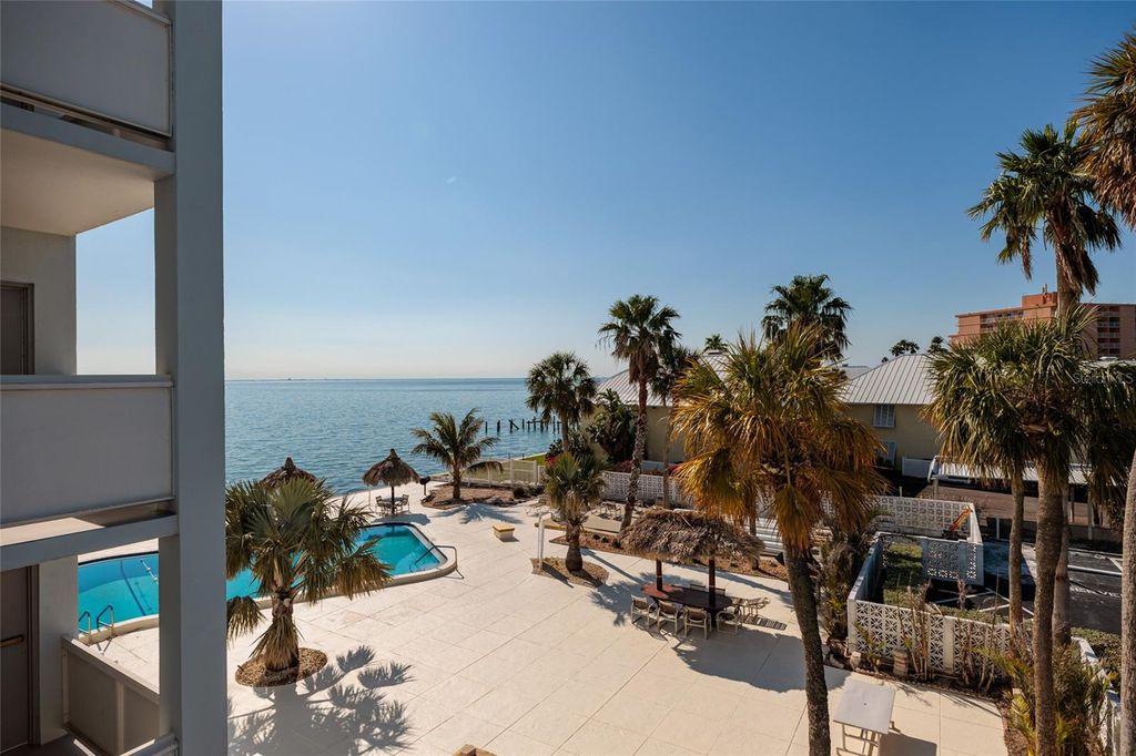 Photo of 7200 Sunshine Skyway Lane S #3D, St Petersburg, FL 33711 (MLS # TB8471269)