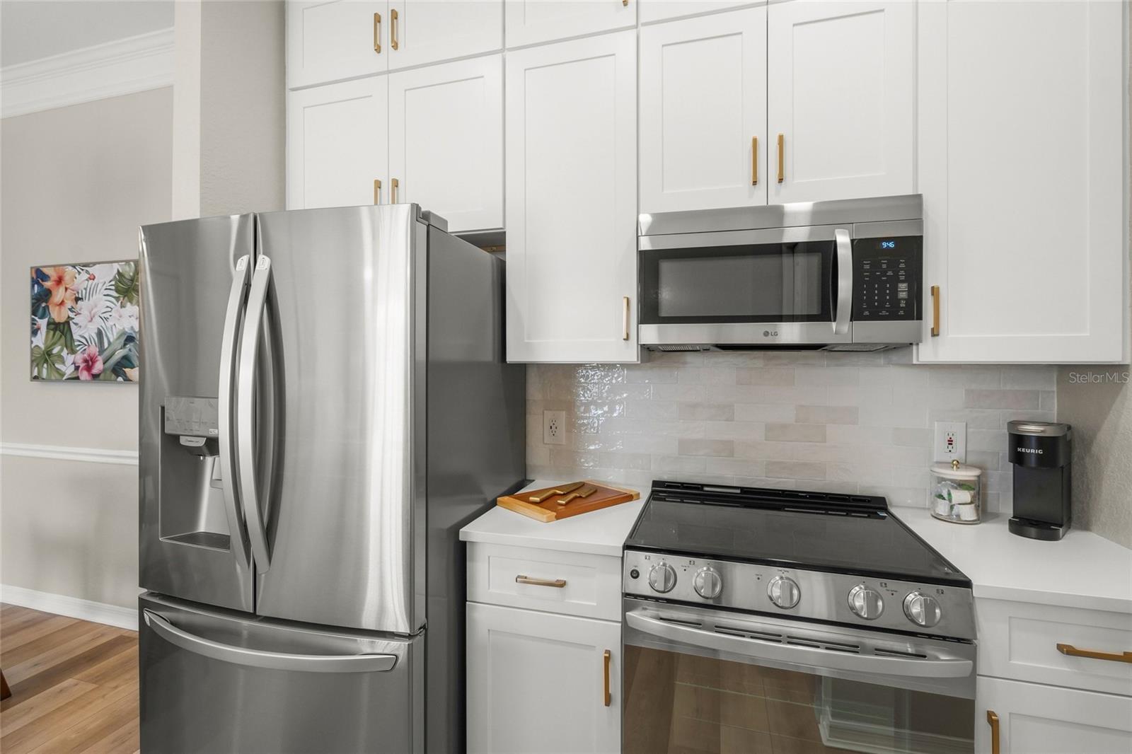 5160 NORTHRIDGE ROAD 302