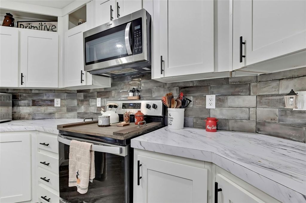 Photo of 7439 W Nadel Drive, Crystal River, FL 34428 (MLS # W7881488)