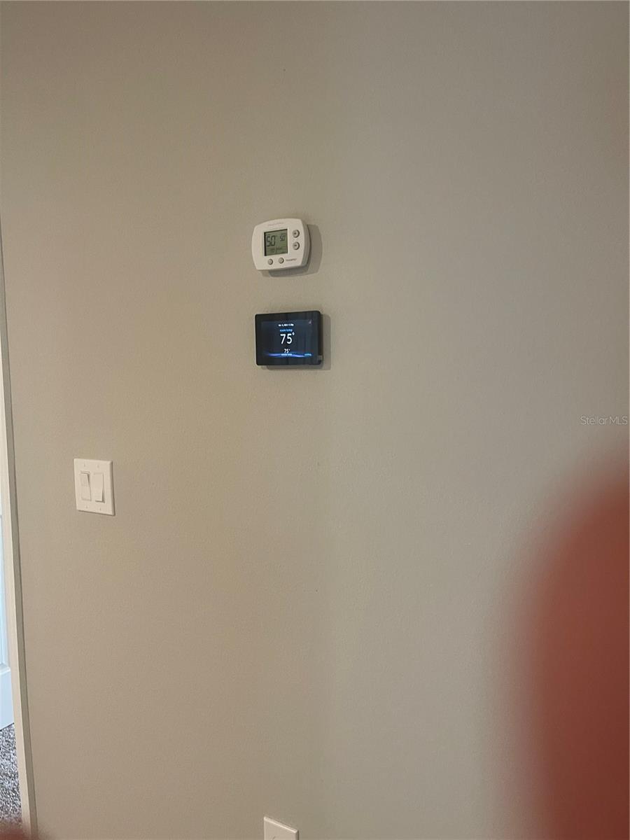 LEGACY UNION TWNHMS - Residential Lease