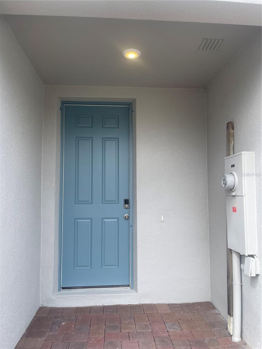 LEGACY UNION TWNHMS - Residential Lease