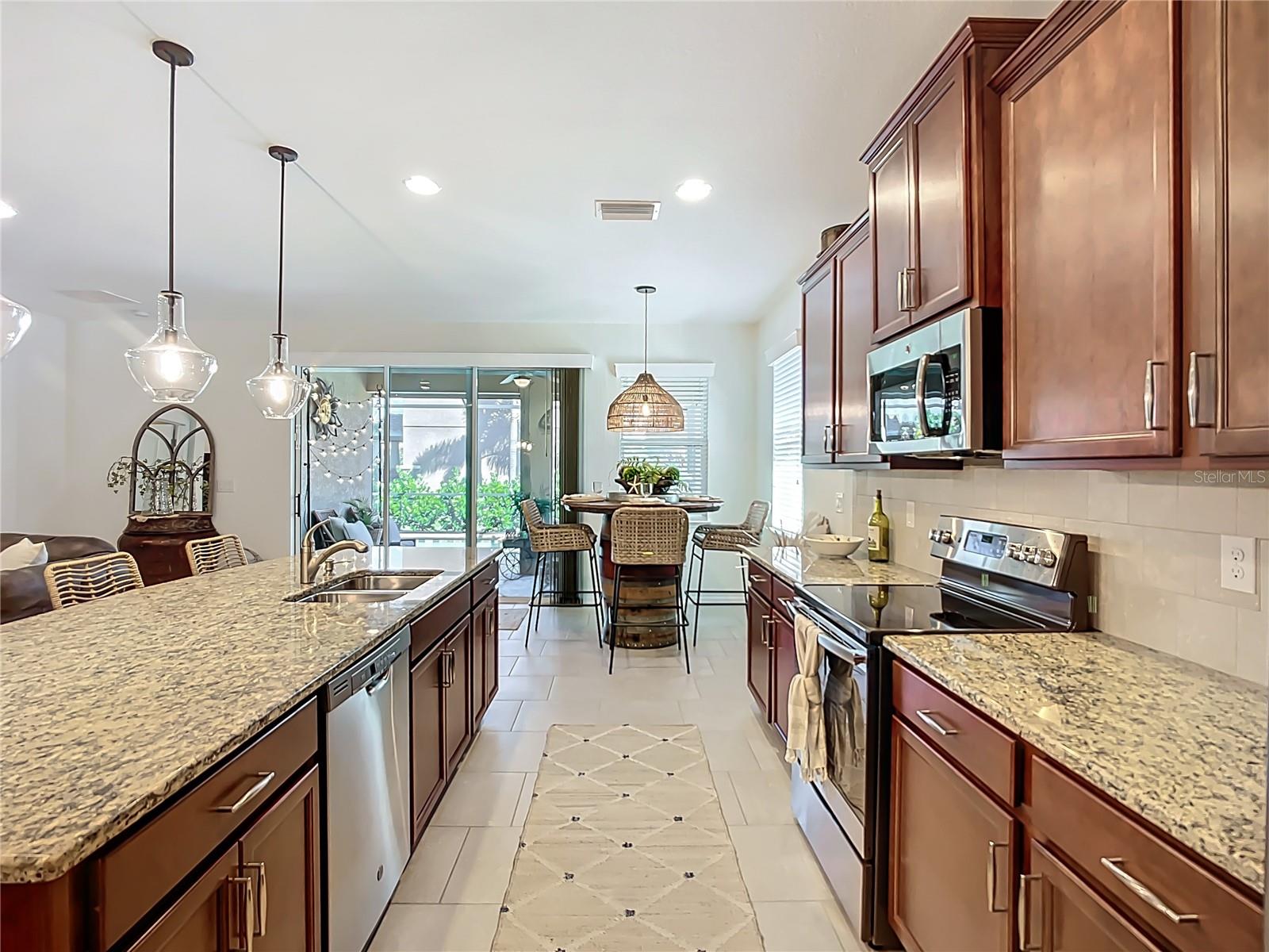 SOLEIL WEST PH II - Residential