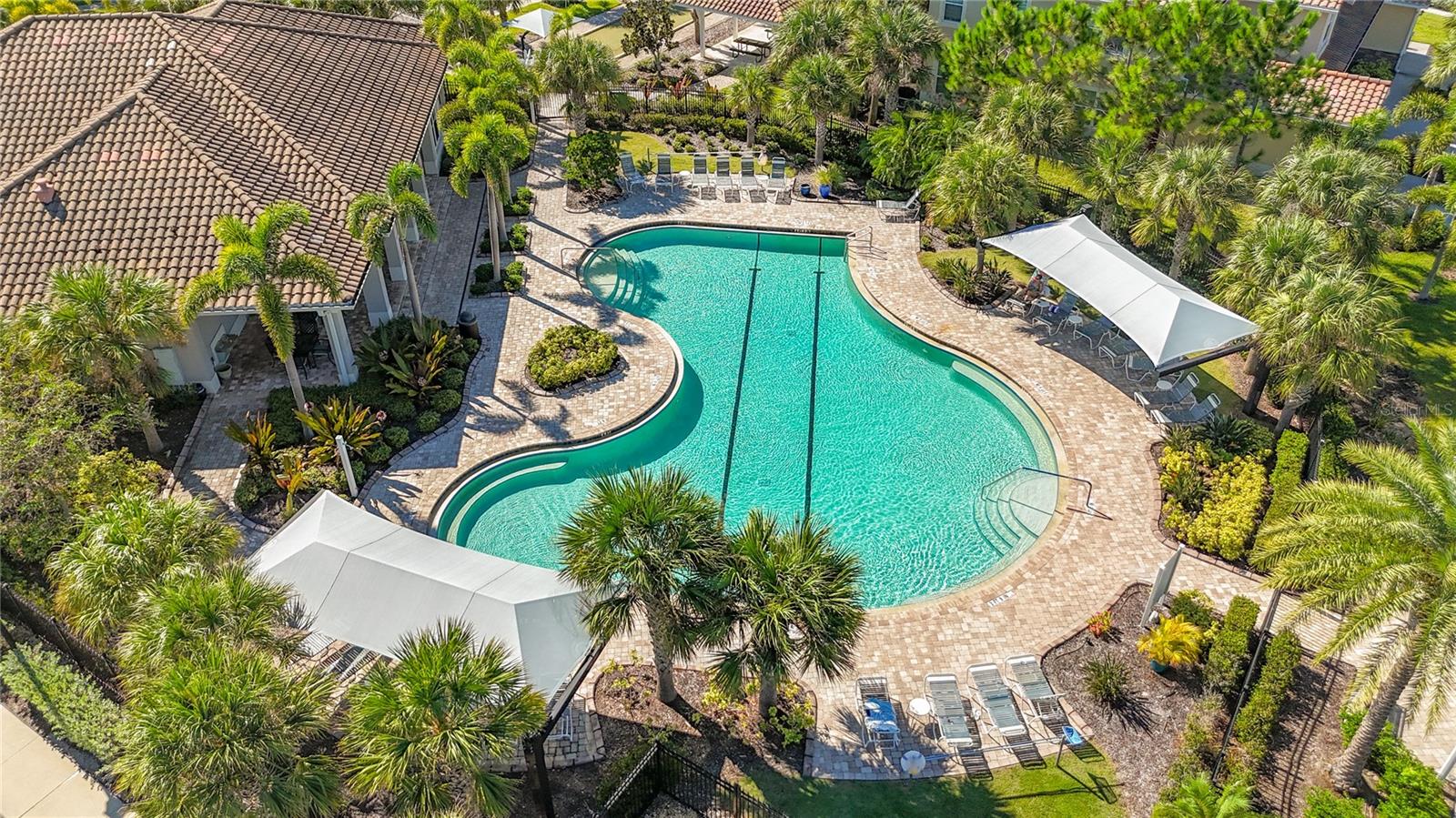 SOLEIL WEST PH II - Residential
