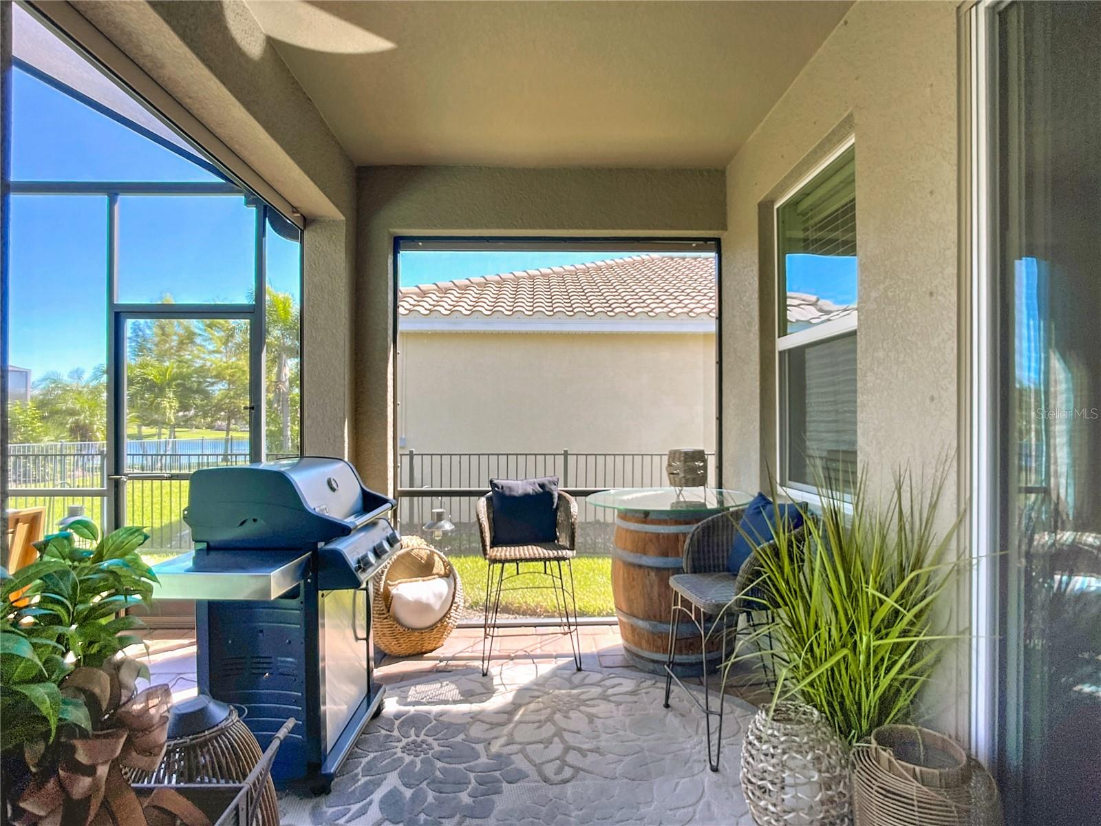 SOLEIL WEST PH II - Residential