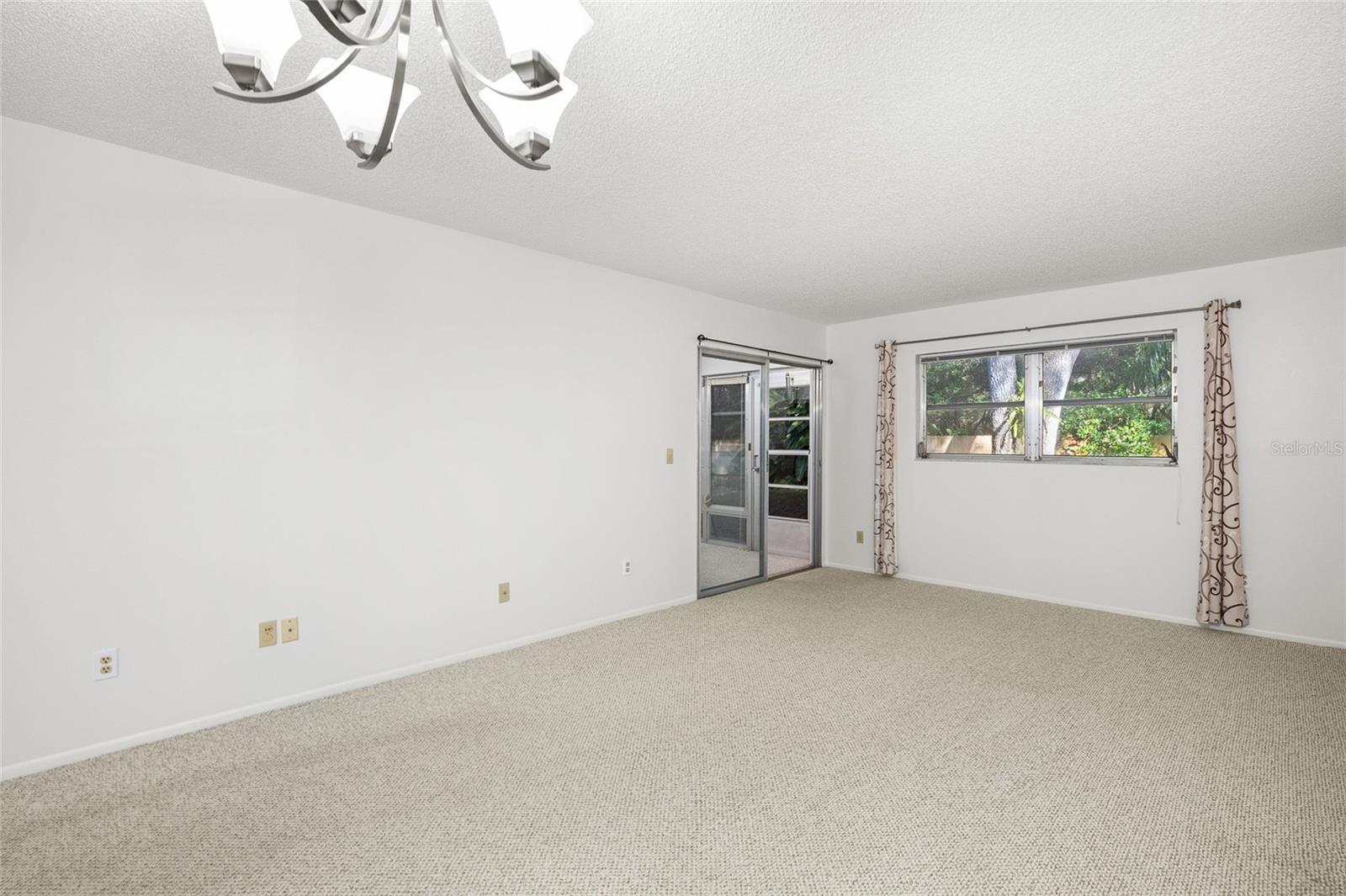 PINEHURST VILLAGE - Residential