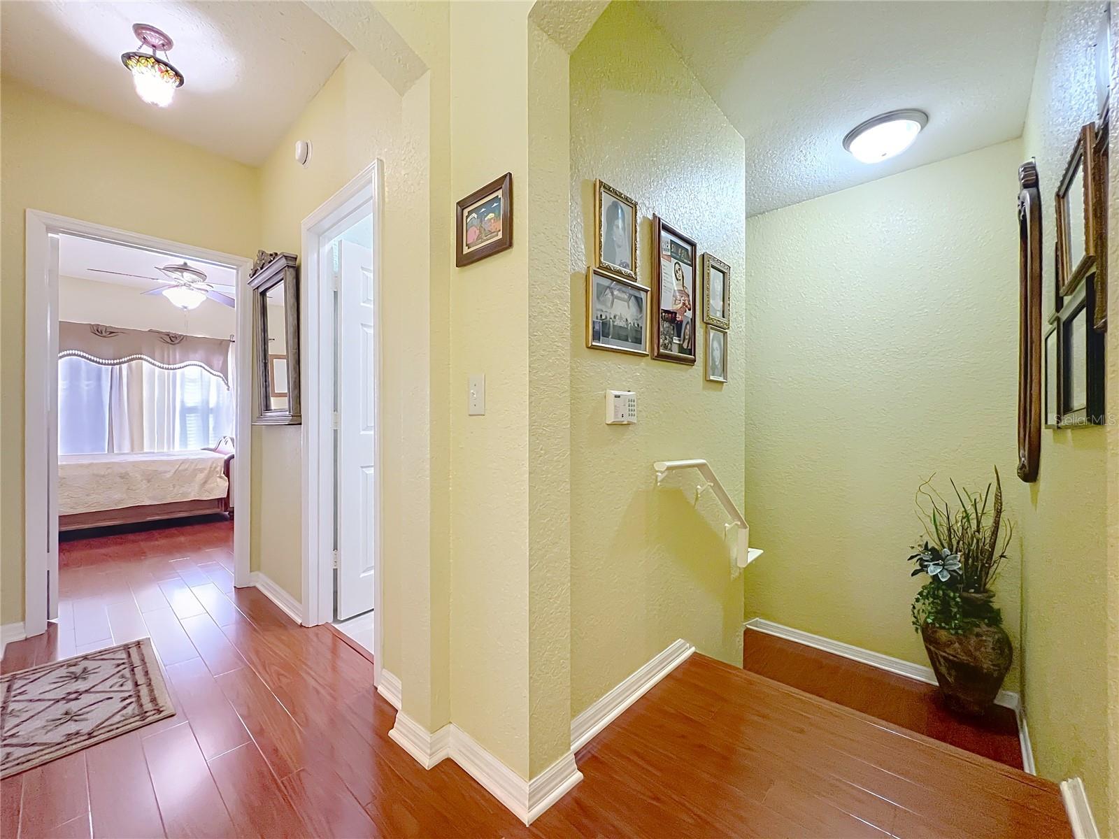 NOTTING HILL A CONDO - Residential