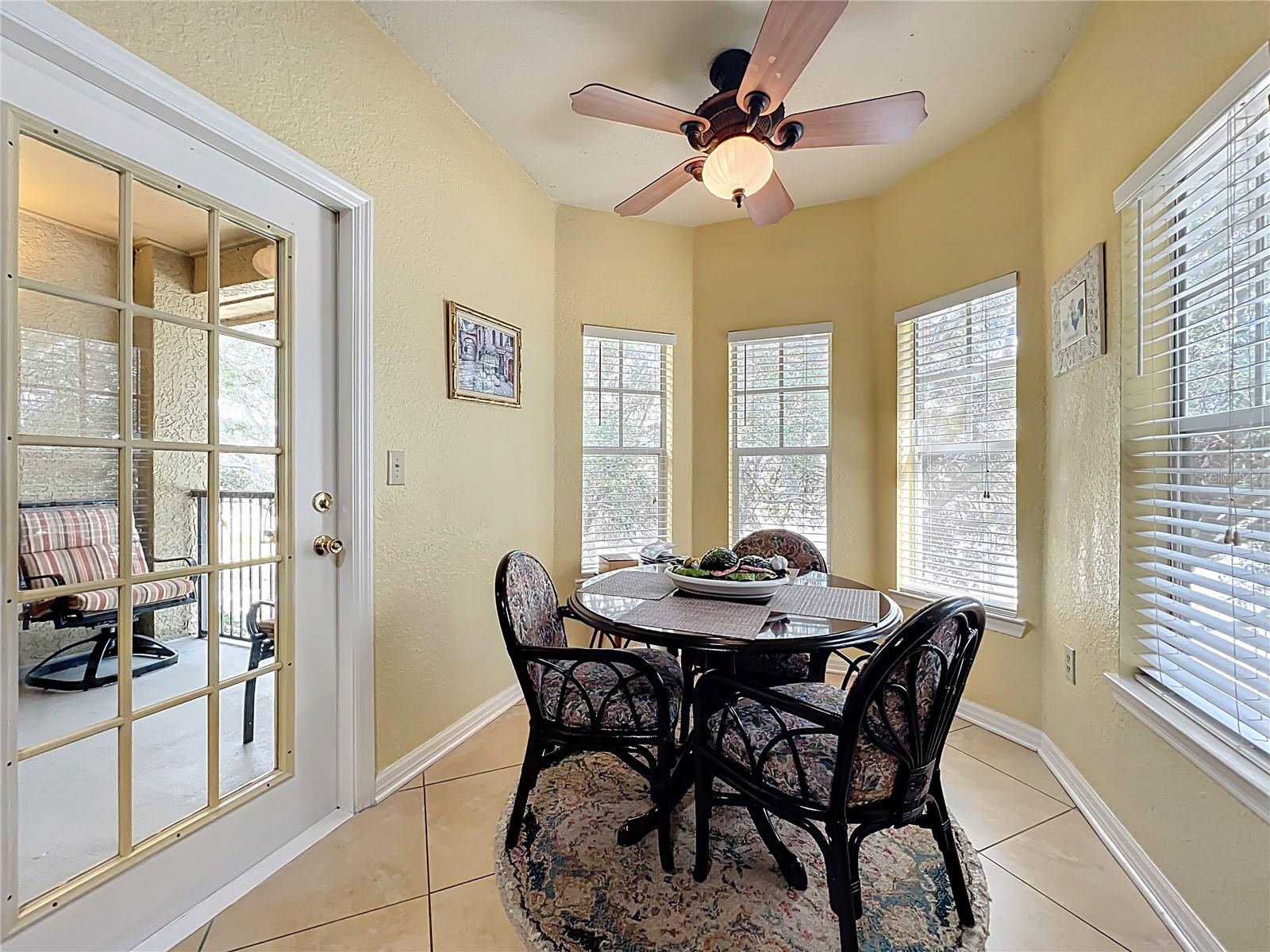 NOTTING HILL A CONDO - Residential