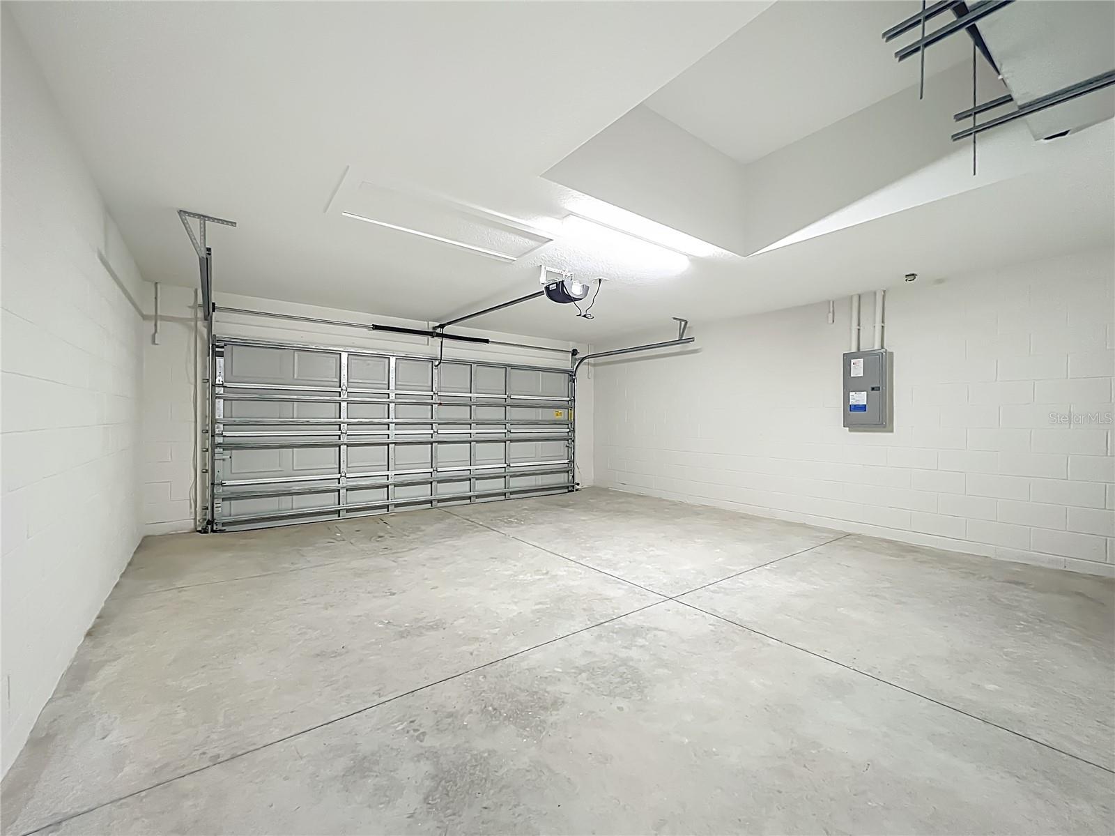 CITRUS SPGS UNIT 16 - Residential