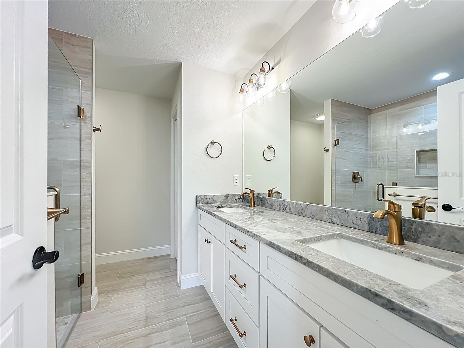 CITRUS SPGS UNIT 16 - Residential