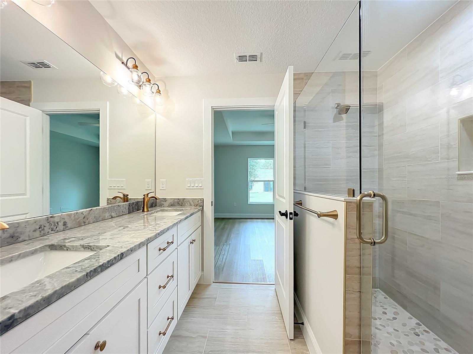 CITRUS SPGS UNIT 16 - Residential