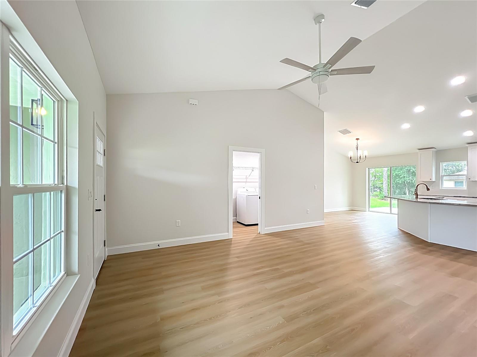 CITRUS SPGS UNIT 16 - Residential