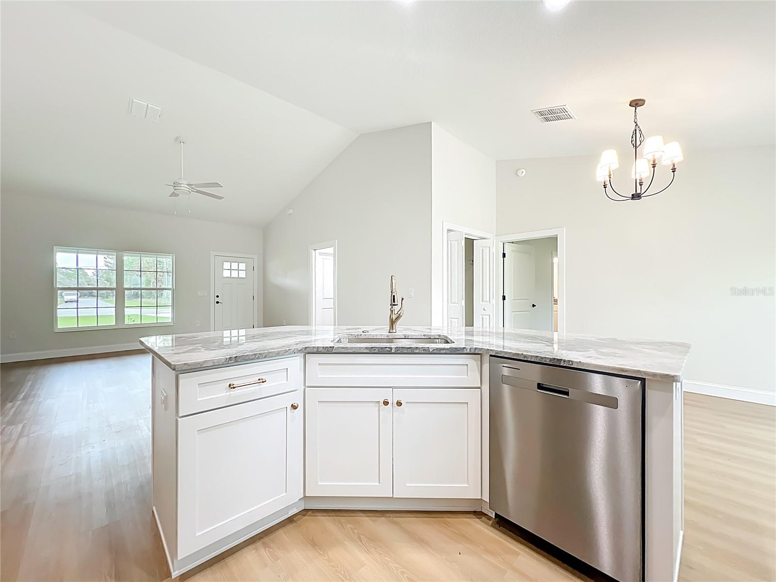 CITRUS SPGS UNIT 16 - Residential