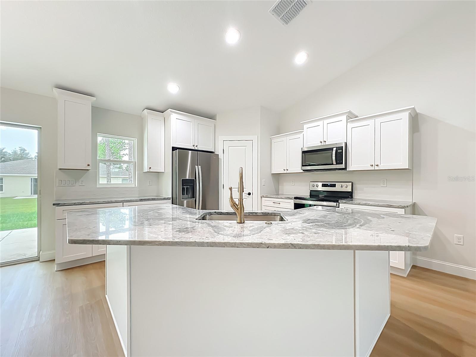 CITRUS SPGS UNIT 16 - Residential