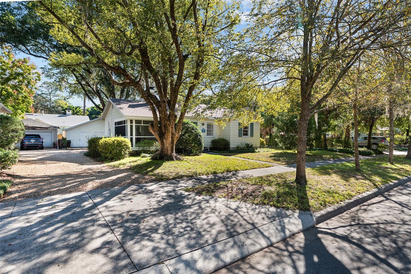 ELLIOT & LENGLE ADDN-HIGHLAND HEIGHTS - Residential