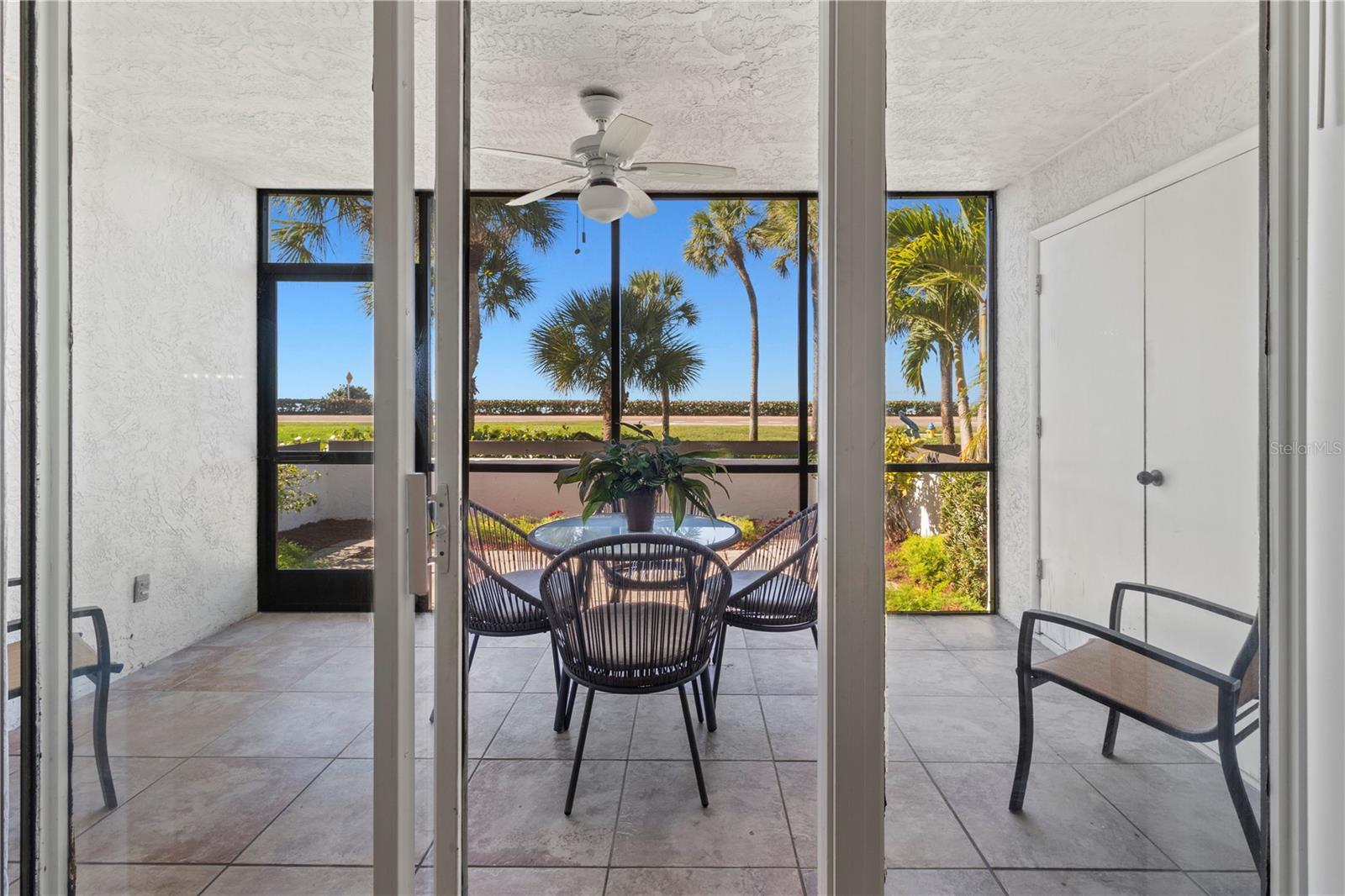 BAYPORT BCH & TEN PH D - Residential