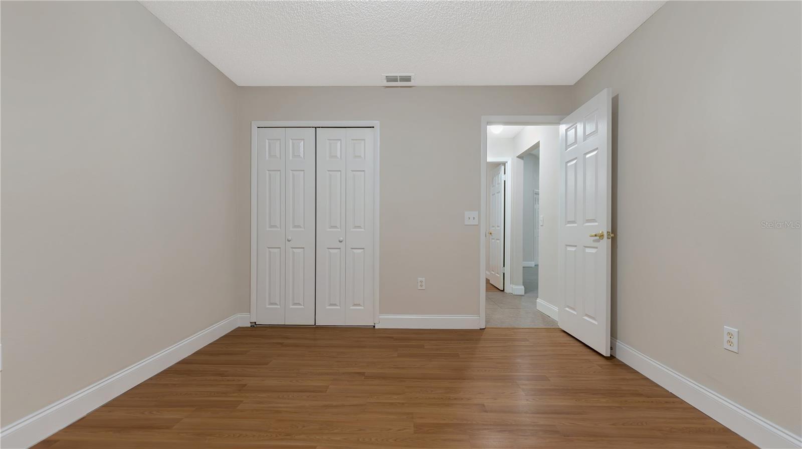 DELTONA LAKES UNIT 04 - Residential