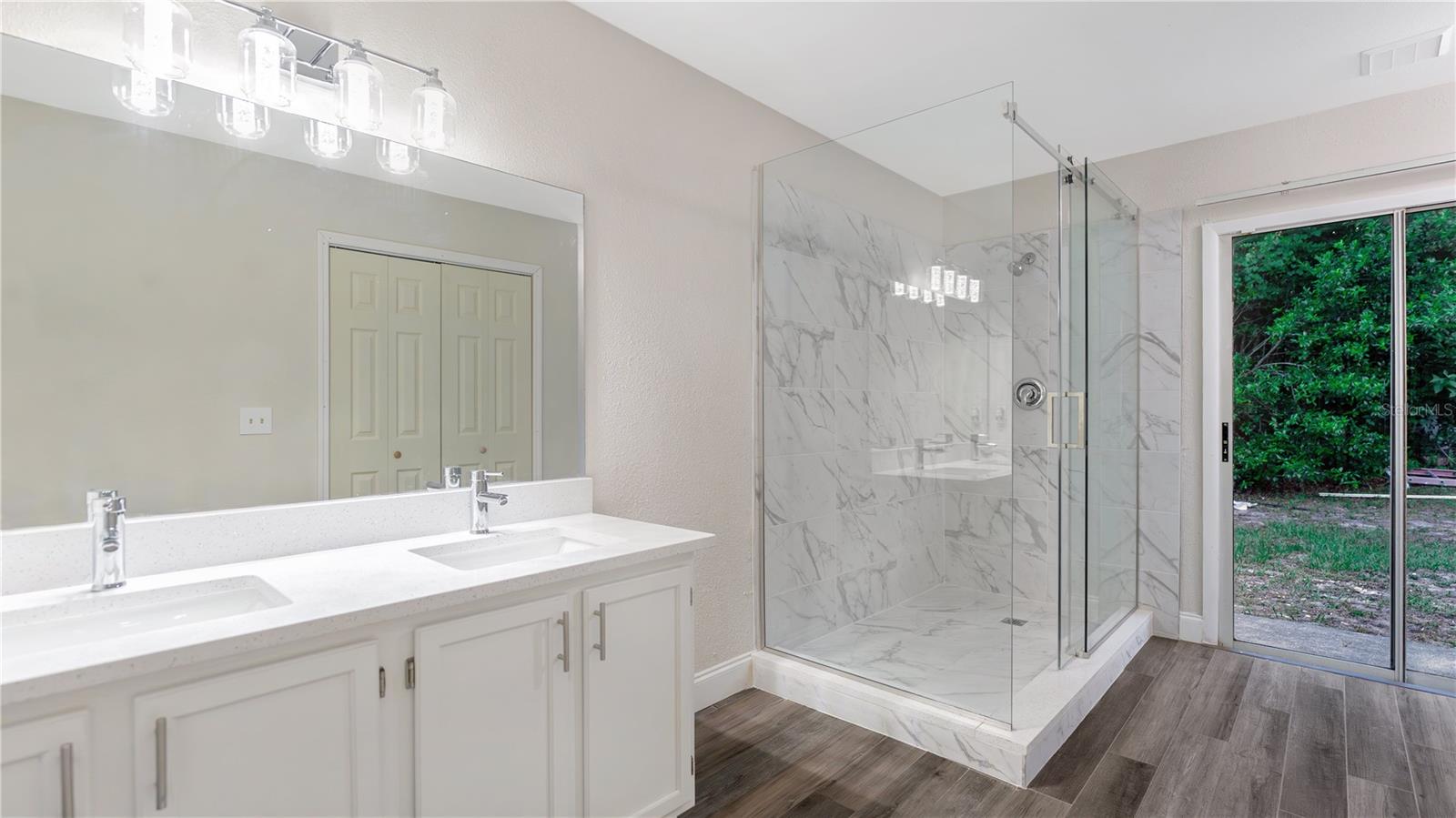 DELTONA LAKES UNIT 04 - Residential