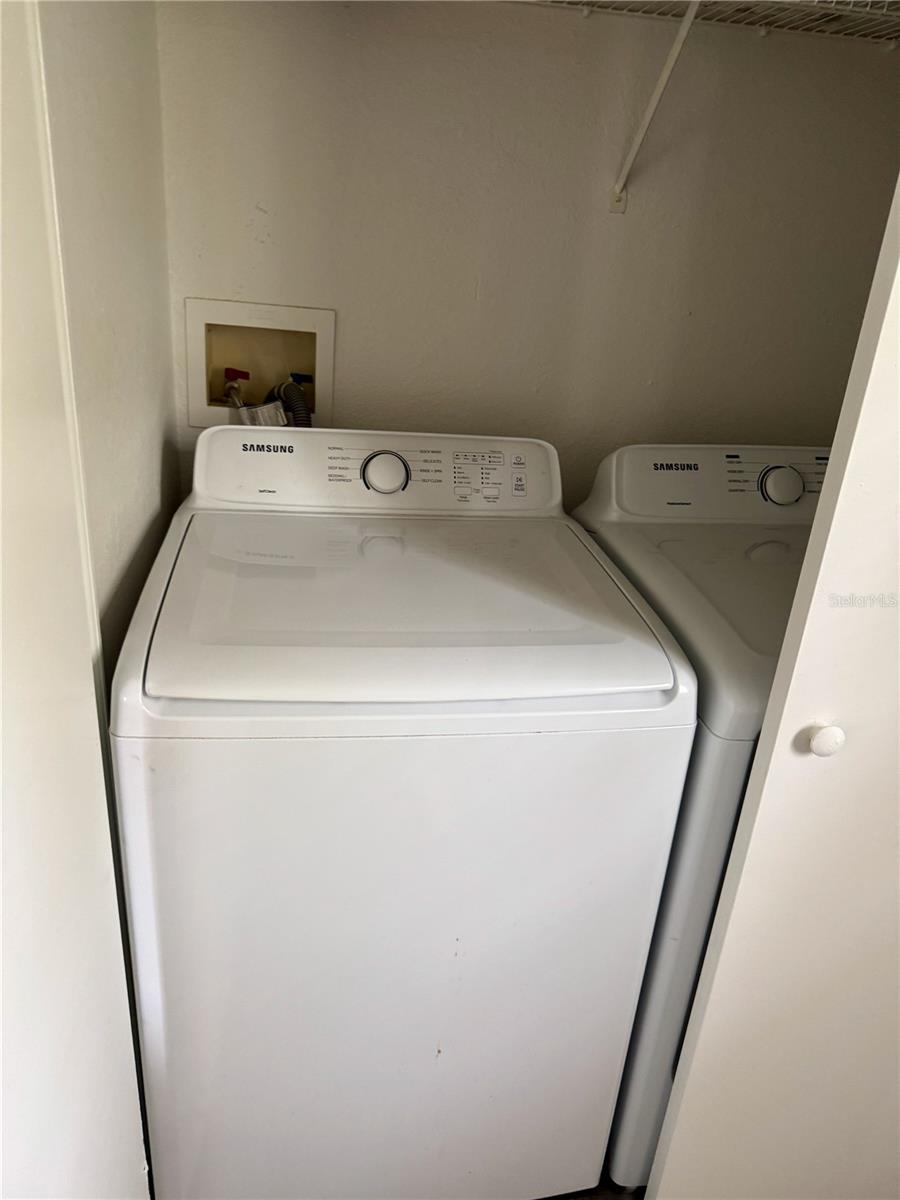 NOTTING HILL A CONDO - Residential