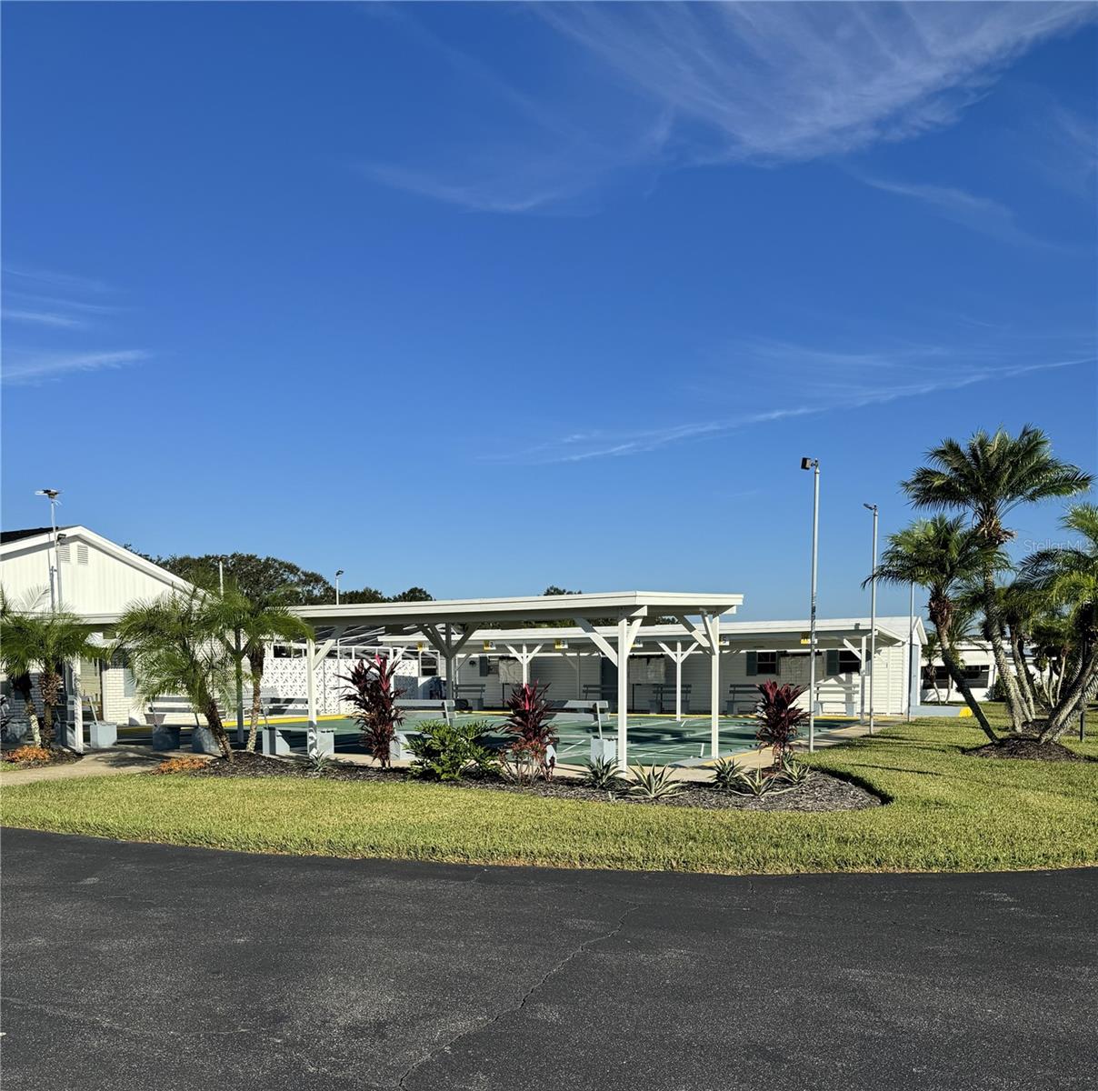 ARIANA SHORES MHP - Residential
