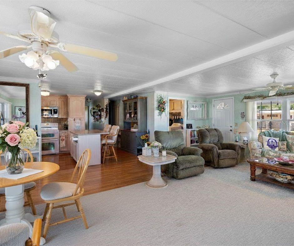 ARIANA SHORES MHP - Residential