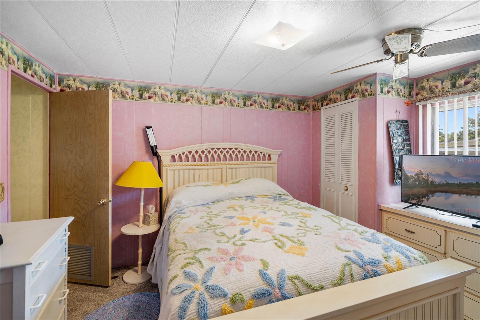 ARIANA SHORES MHP - Residential
