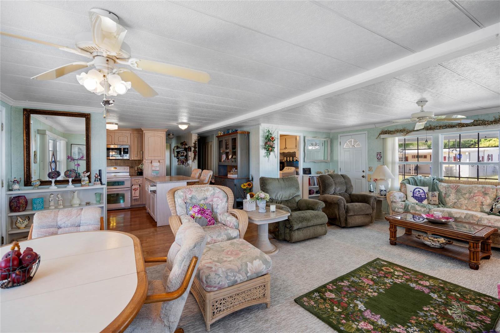 ARIANA SHORES MHP - Residential