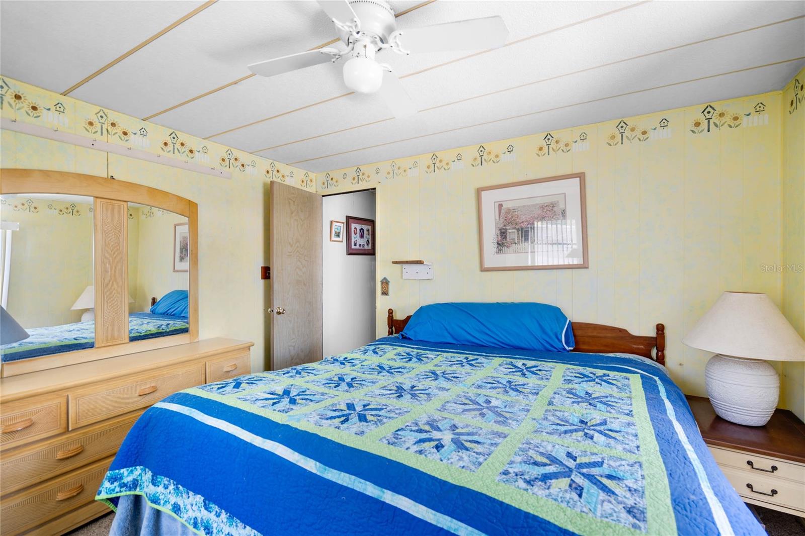 ARIANA SHORES MHP - Residential