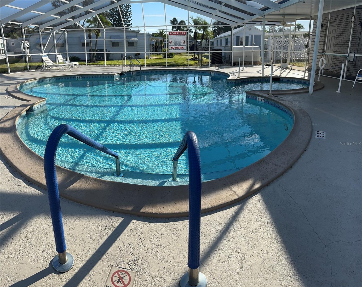 ARIANA SHORES MHP - Residential