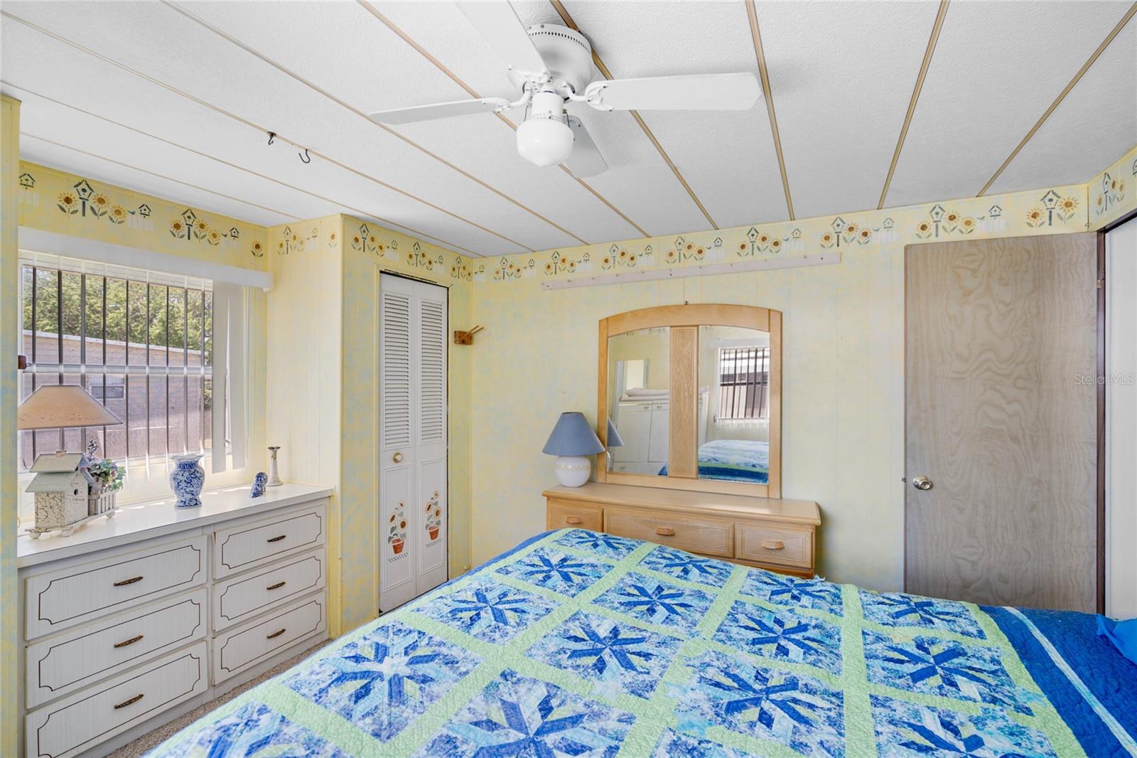 ARIANA SHORES MHP - Residential