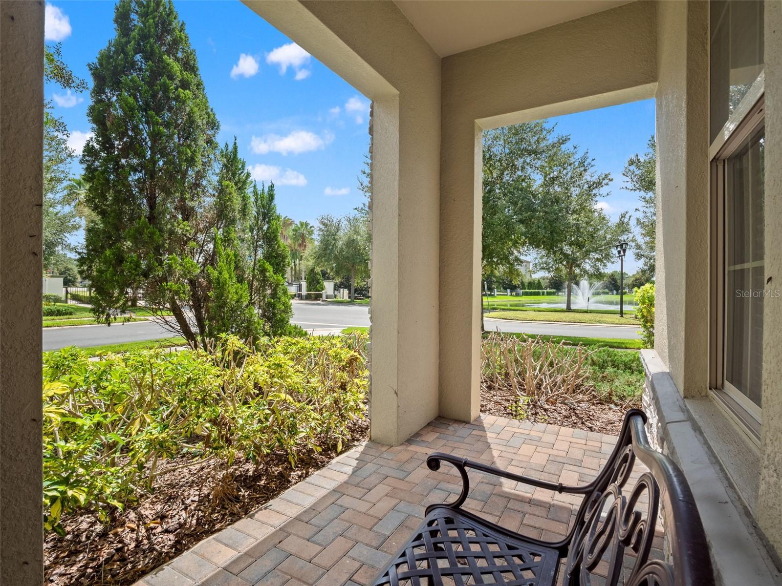 Casas a venda 4 - Jen Dantas 10950 CITRON OAKS DRIVE
