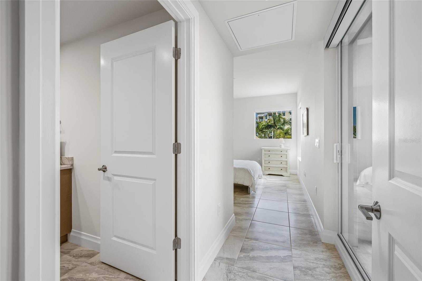 SUNSET POINTE AT COLLANY KEY III CONDO - Residential Lease