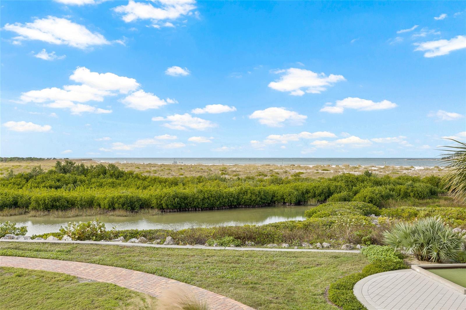 SUNSET POINTE AT COLLANY KEY III CONDO - Residential Lease