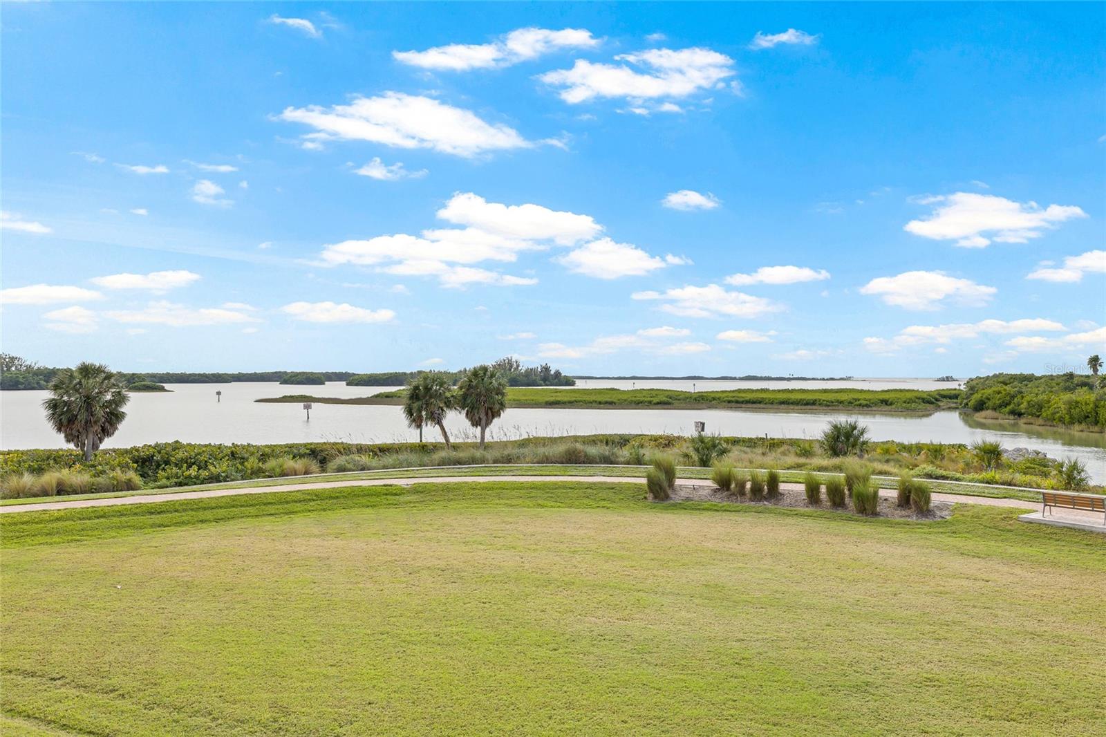 SUNSET POINTE AT COLLANY KEY III CONDO - Residential Lease