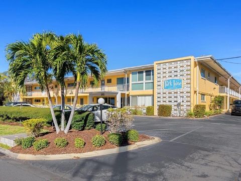 2155 WOOD STREET B17 SARASOTA FL 34237