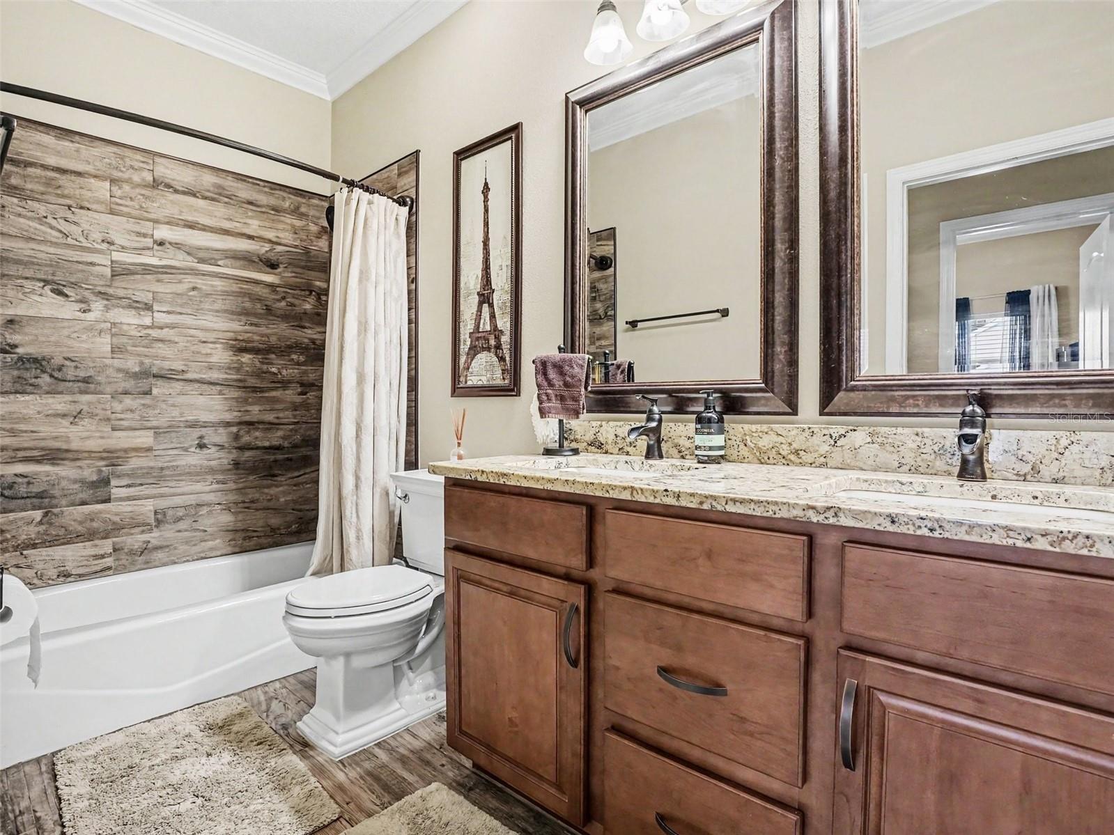 BAKERS CROSSING - Residential