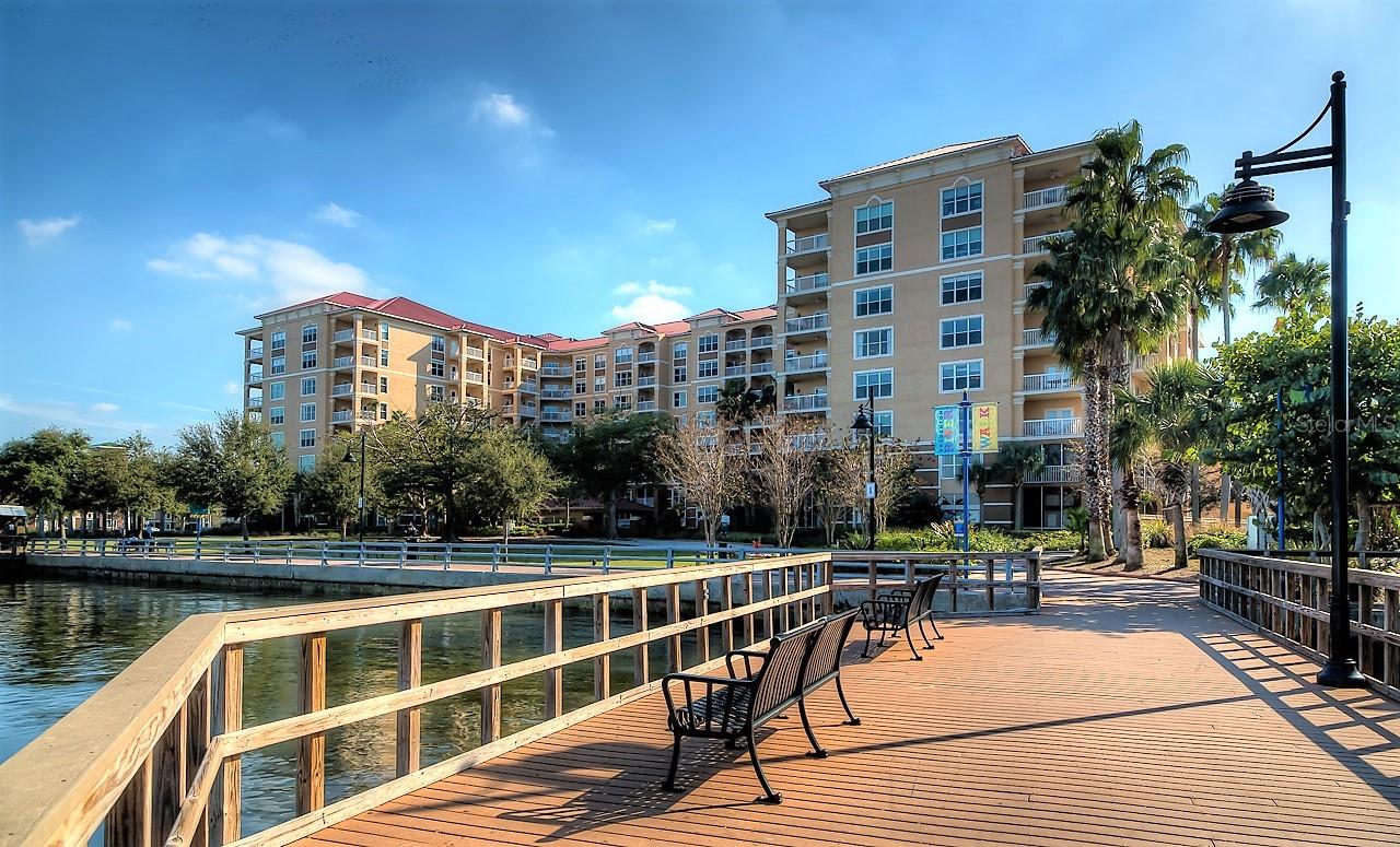 RIVER DANCE - Residential Lease