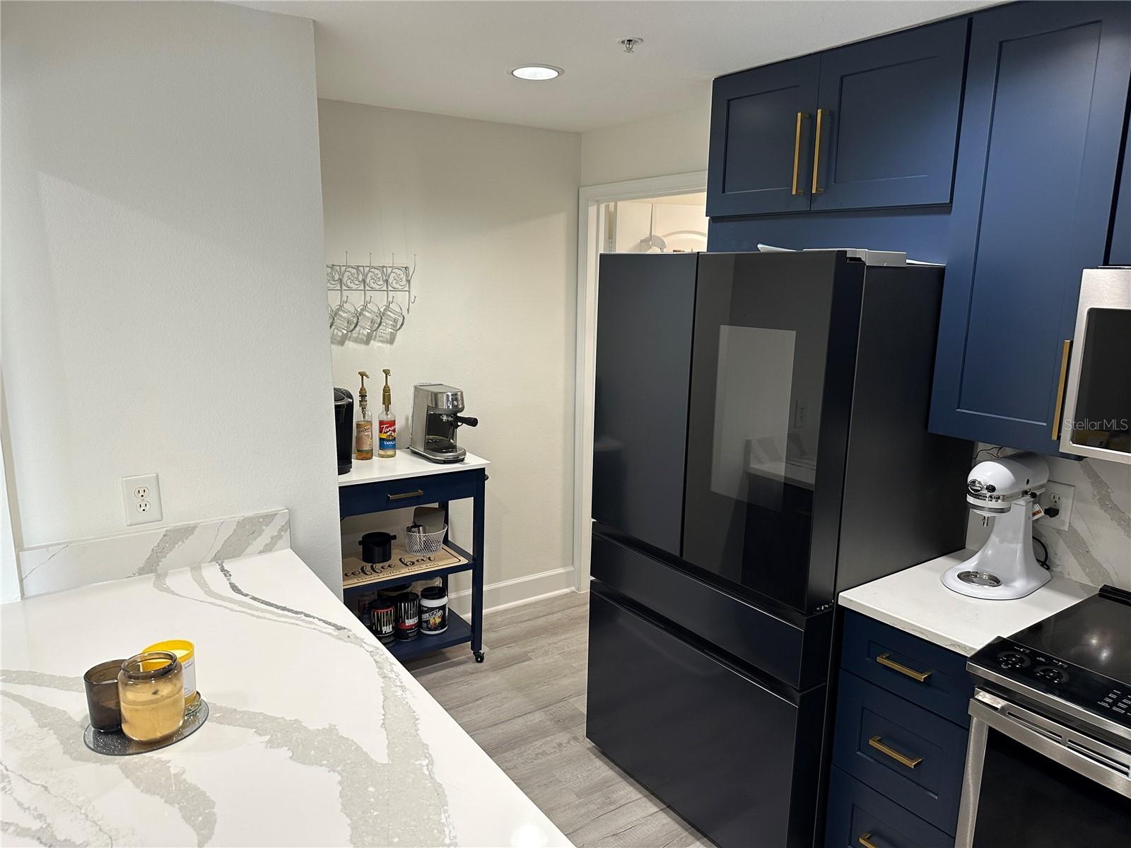 RIVER DANCE - Residential Lease