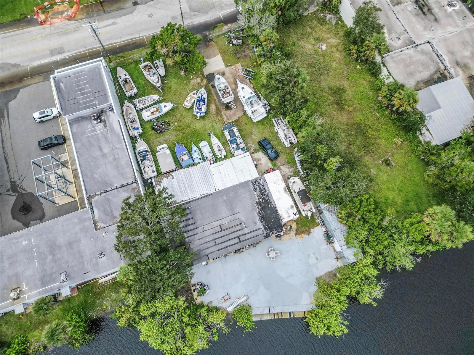 VENICE ADD KINGSTON - Commercial Sale