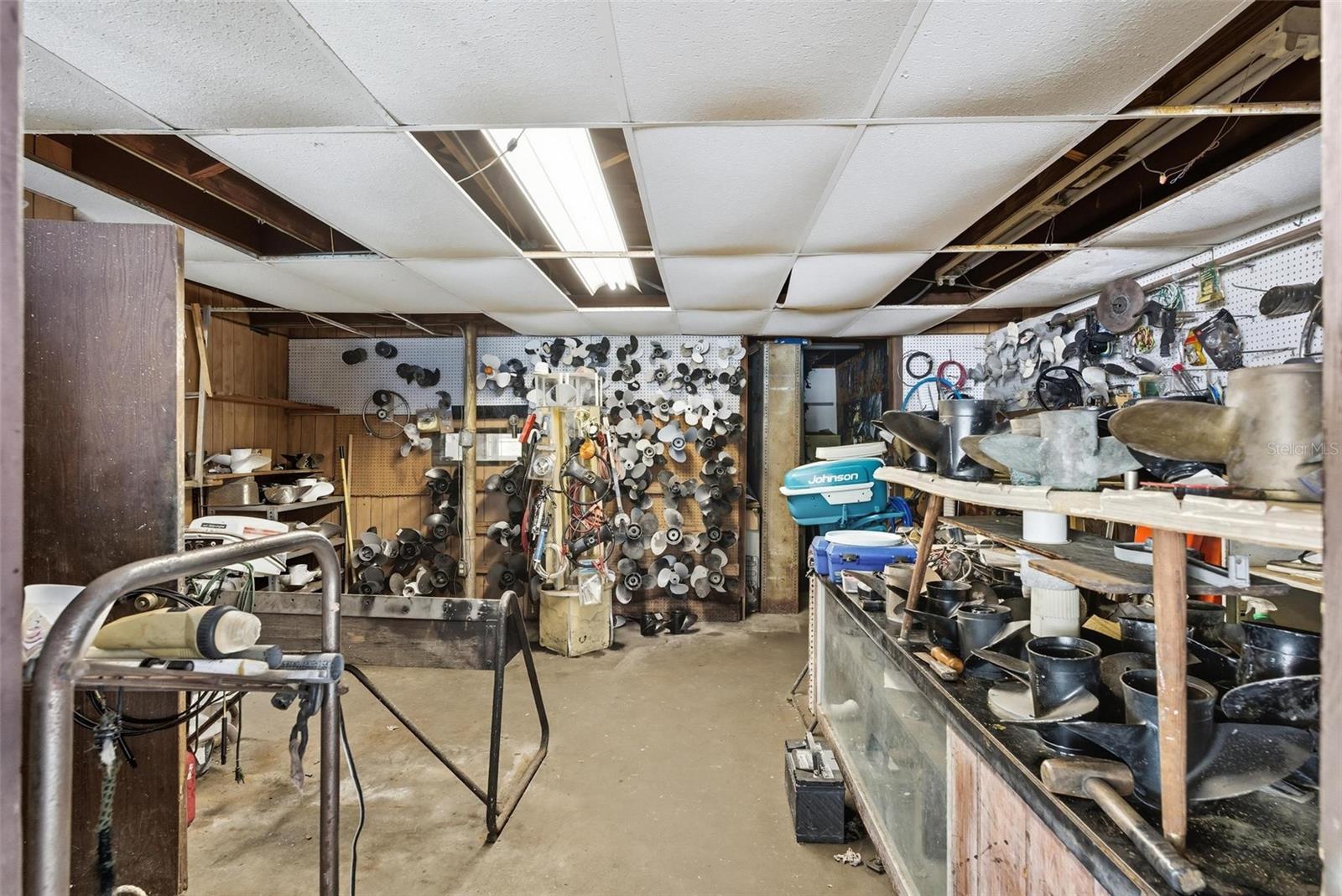 VENICE ADD KINGSTON - Commercial Sale