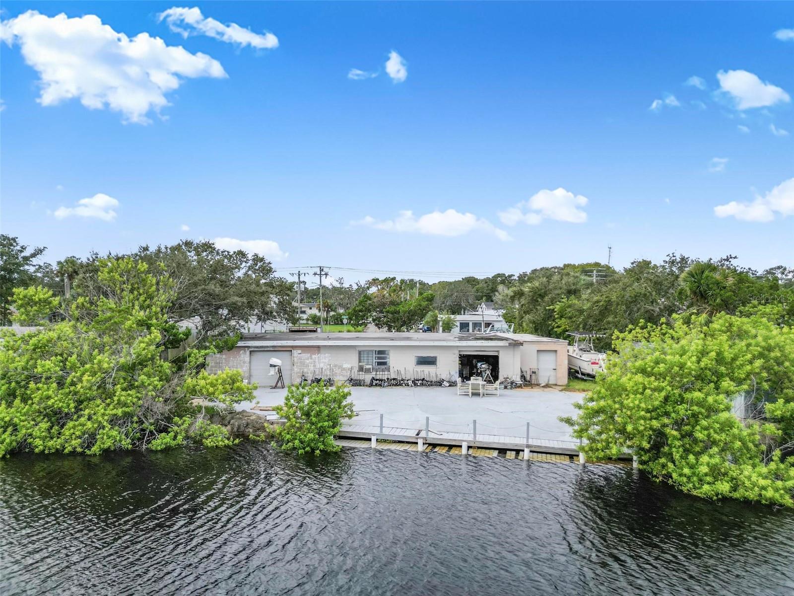 VENICE ADD KINGSTON - Commercial Sale