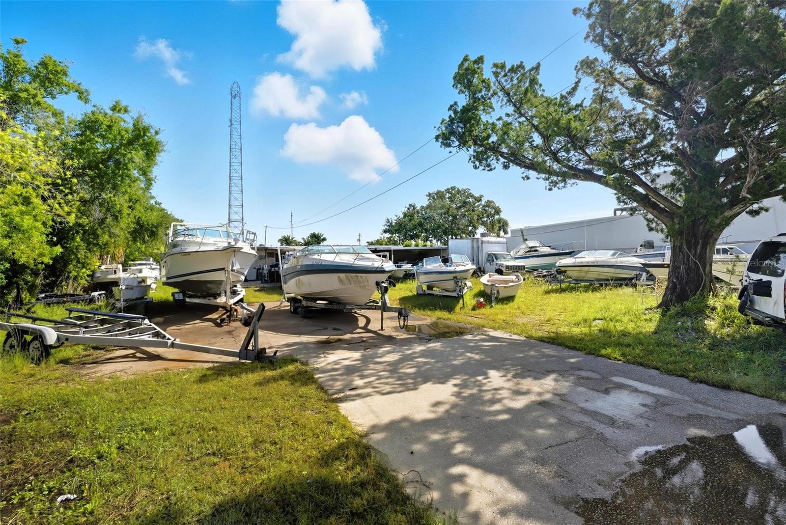 VENICE ADD KINGSTON - Commercial Sale