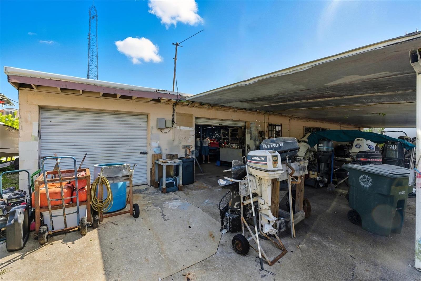 VENICE ADD KINGSTON - Commercial Sale
