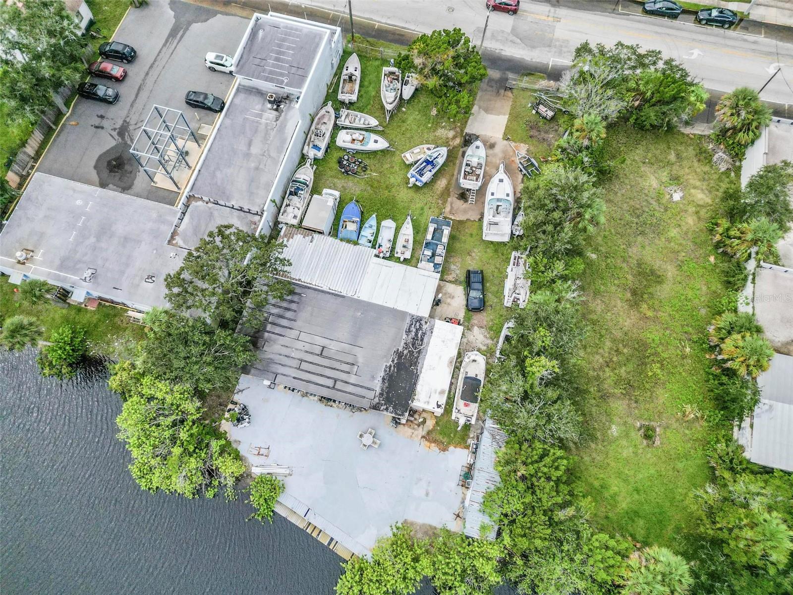 VENICE ADD KINGSTON - Commercial Sale