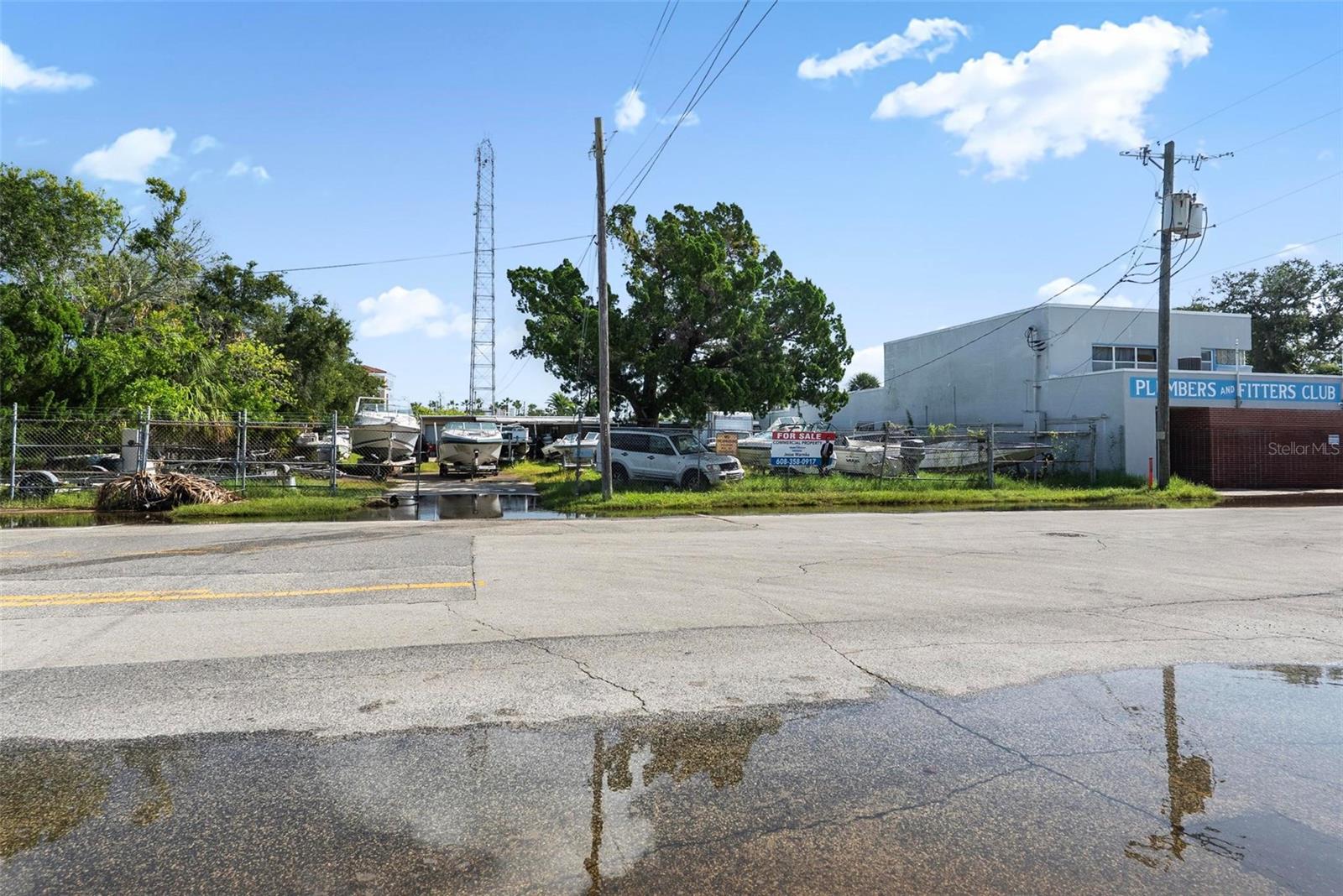 VENICE ADD KINGSTON - Commercial Sale