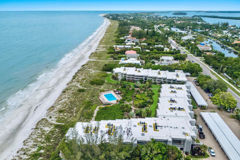 A home in LONGBOAT KEY